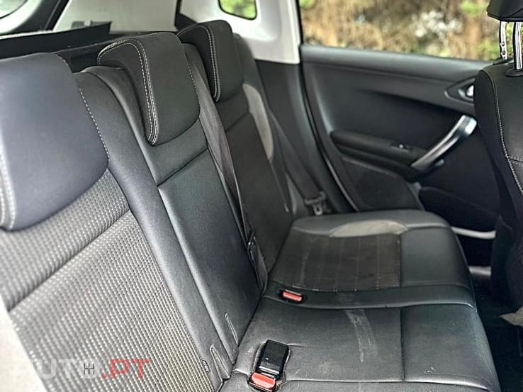 Peugeot 2008 1.2 Pure tech