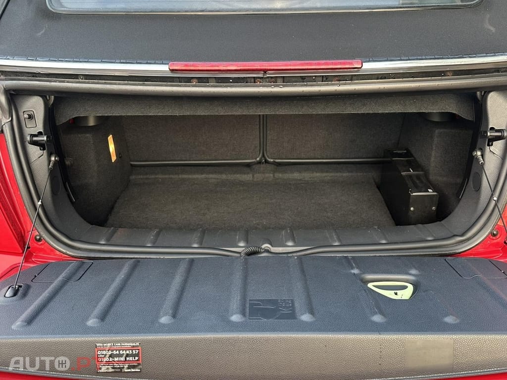 MINI Cabrio John Cooper Works