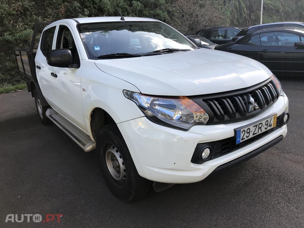 Mitsubishi L200 2.3 DI-D CD Invite 2WD