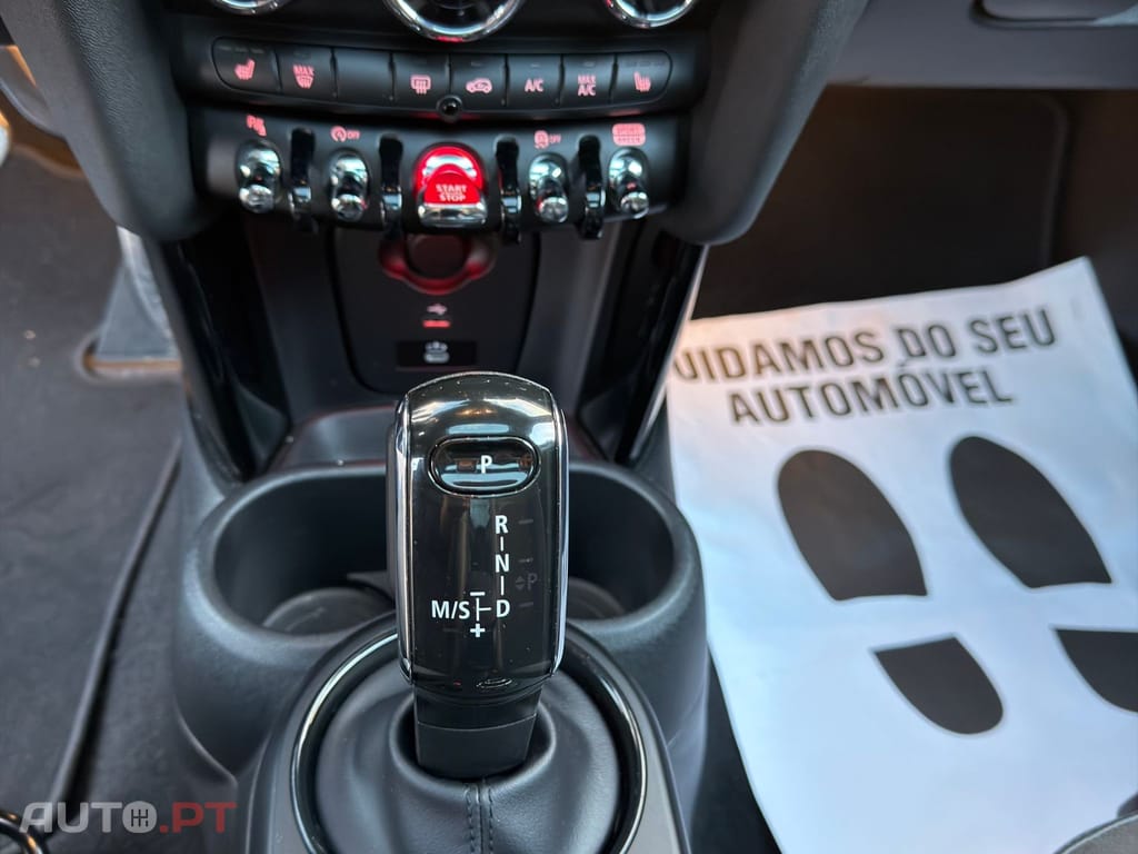 MINI John Cooper Works Premium JCW Plus Auto