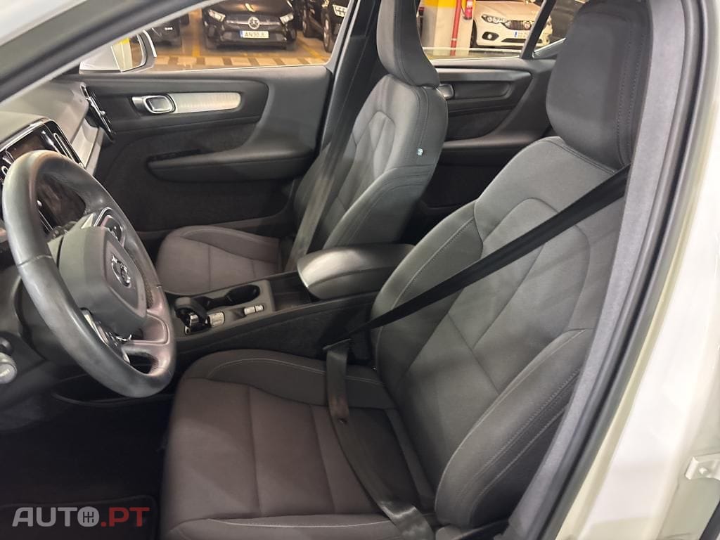 Volvo XC40 1.5 T4 PHEV Inscription Expression