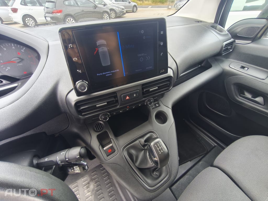 Peugeot Partner 1.6 BlueHDi L1 Premium 3L