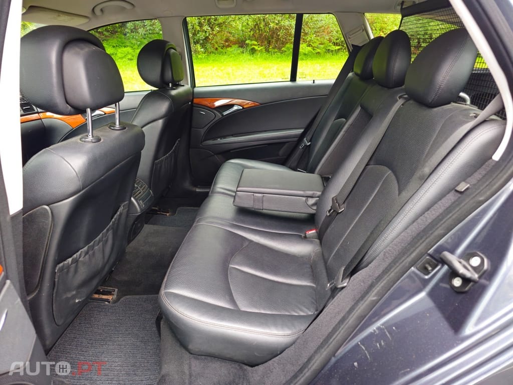 Mercedes-Benz E 200 T CDI Auto Classic