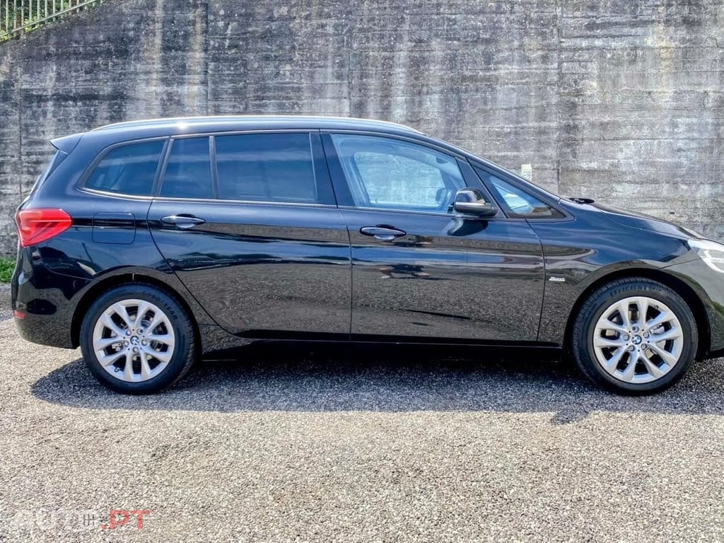 BMW 216 d 7L Line Sport