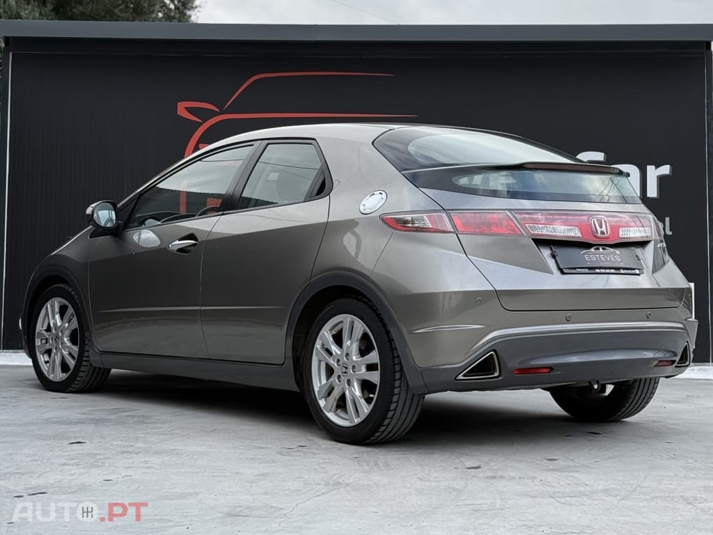 Honda Civic 1.8 Executive