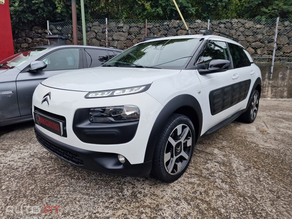 Citroen C4 Cactus 1.6 BlueHDi Shine