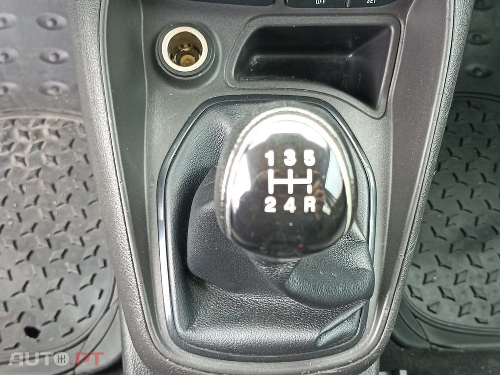 Ford Tourneo 1.5 TDCi Ambiente