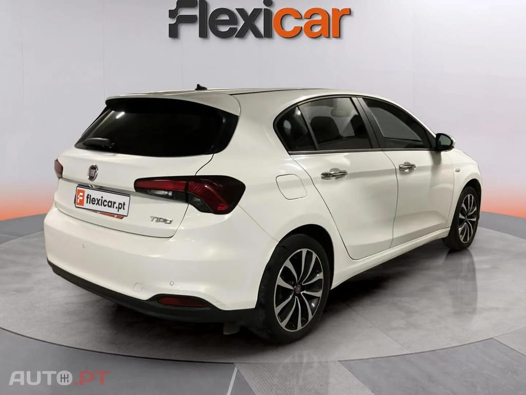 Fiat Tipo 1.3 M-Jet Lounge
