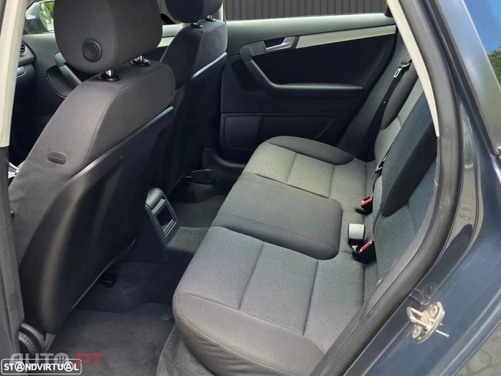 Audi A3 Sportback 2.0 TDi Attraction — fotografia 11