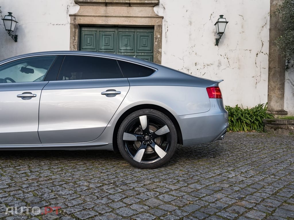 Audi A5 2.0 TDI S-Line