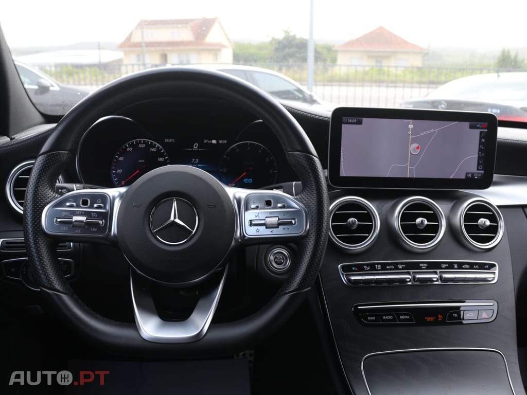 Mercedes-Benz C 300 de AMG Line