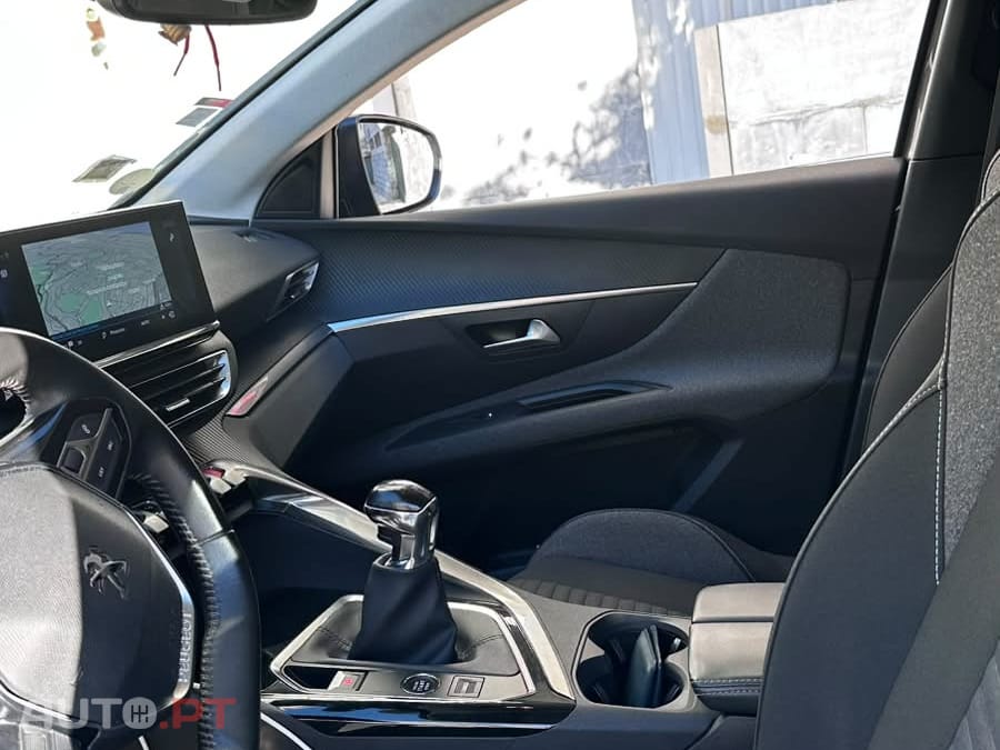 Peugeot 3008 Blue HDI Allure