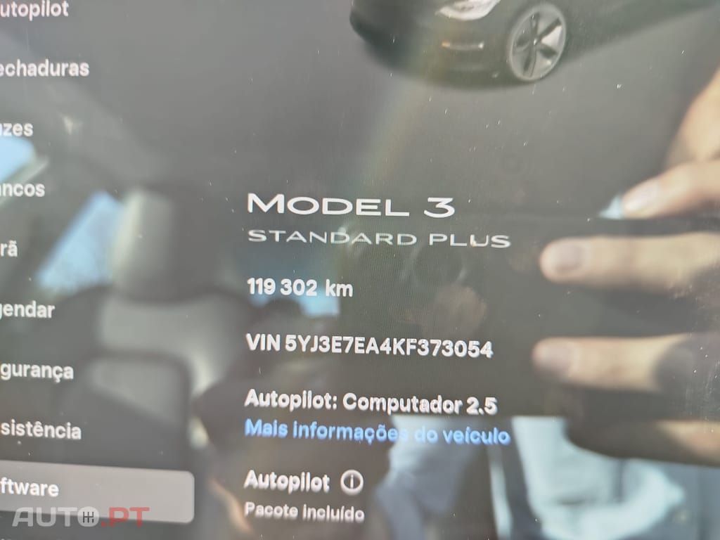 Tesla Model 3 Tração Traseira