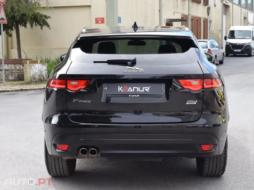 Jaguar F-Pace 2.0 i4D R-Sport AWD