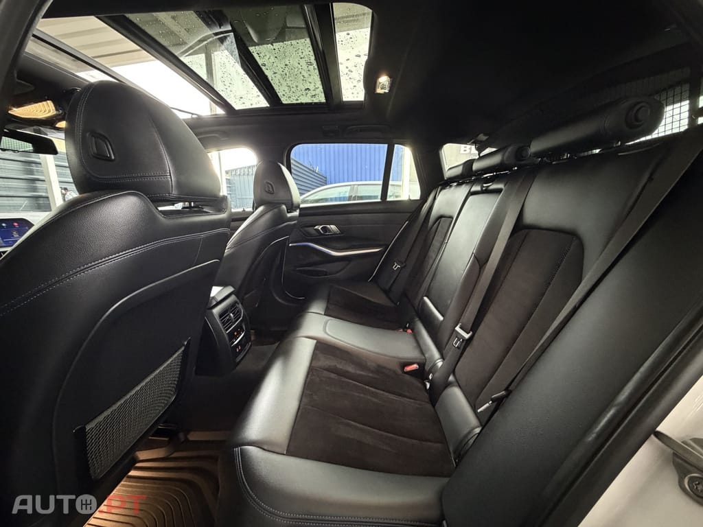 BMW 320 d Pack M Shadow Auto