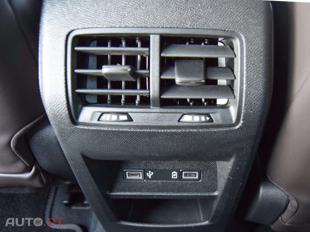 DS DS4 E- Tense 1.6 Hybrid La Premiere
