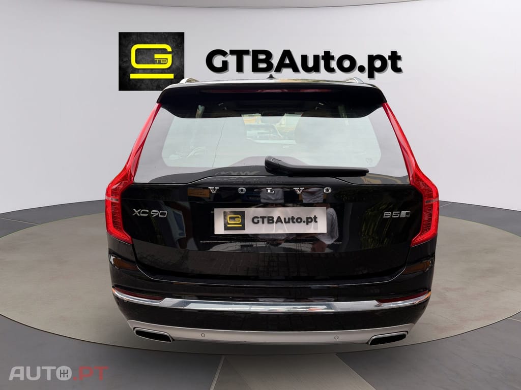 Volvo XC90 B5 Inscription