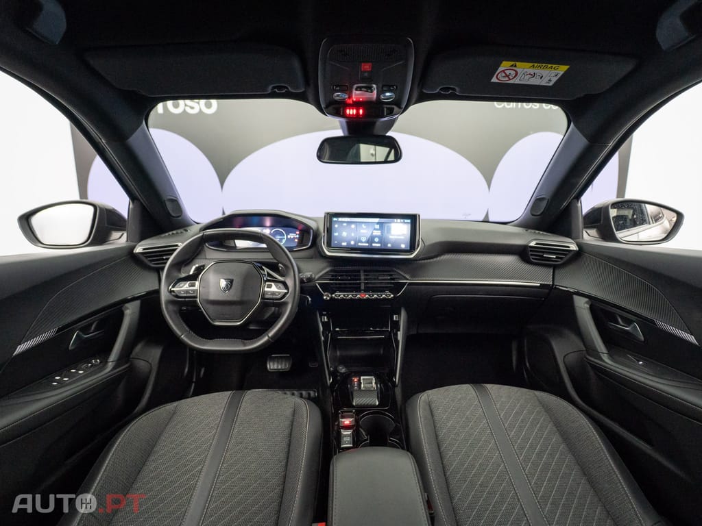 Peugeot 2008 1.2 Hybrid Allure e-DCS6