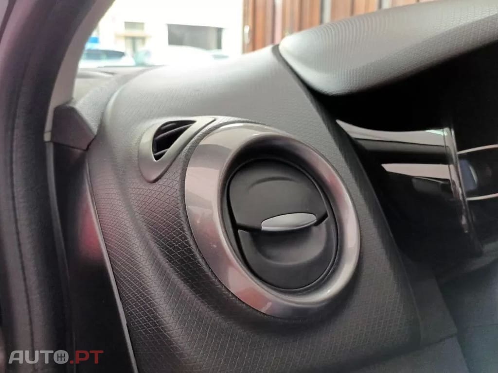 Renault Clio Sport Tourer 0.9 TCE Limited