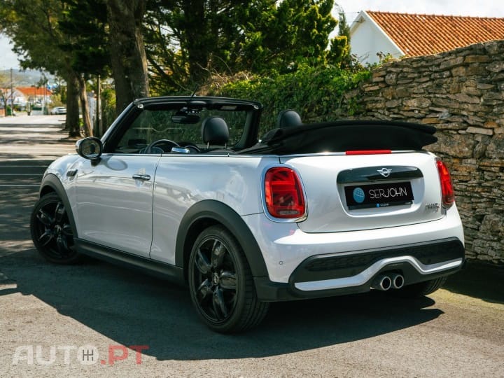 MINI Cabrio Cooper S Auto