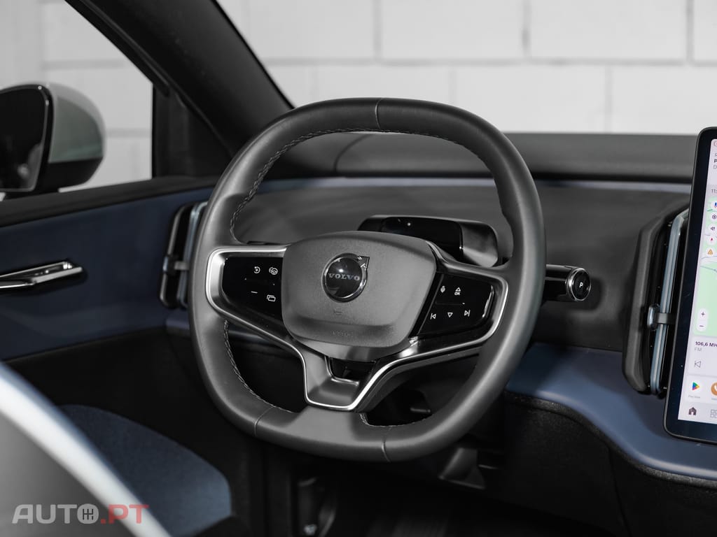 Volvo EX30 69 kWh Single Motor Extended Range Core