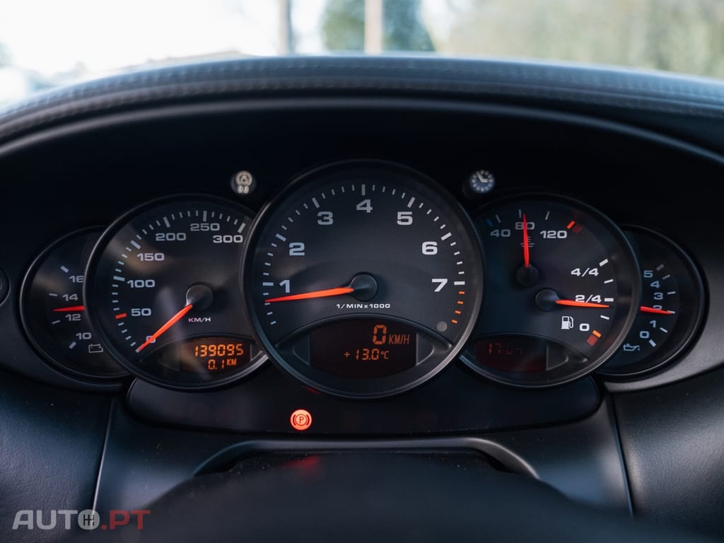 Porsche 996 Carrera 4 Coupé