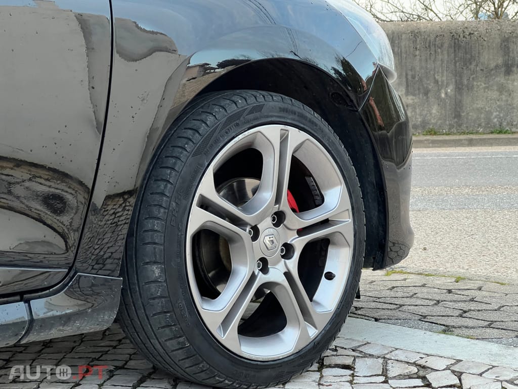 Renault Clio 1.2 TCE GT EDC