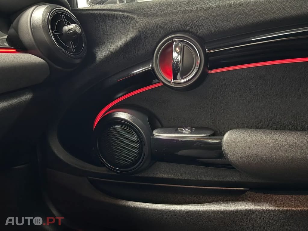 MINI Cooper Cooper SE S