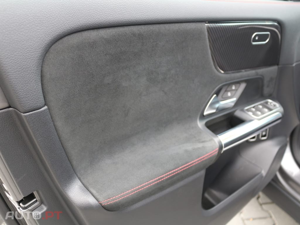 Mercedes-Benz GLA 250 e AMG Line