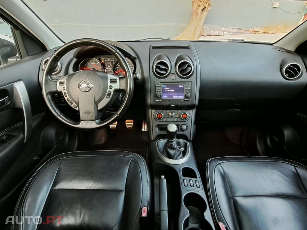 Nissan Qashqai 1.6 dCi Tekna Sport