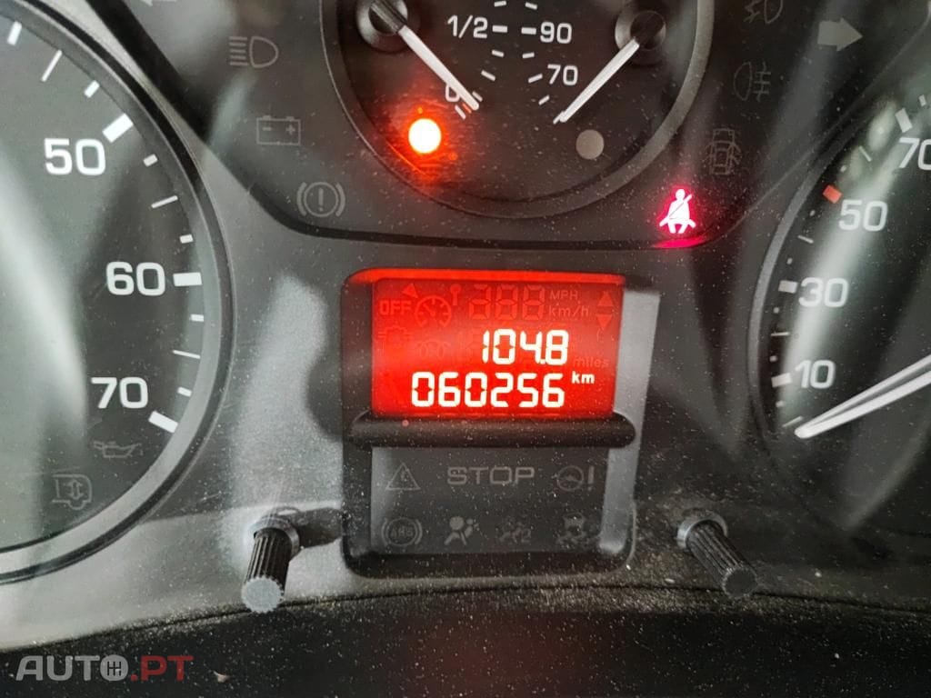 Peugeot Partner PARTNER 1.6 BlueHDi L1 Premium