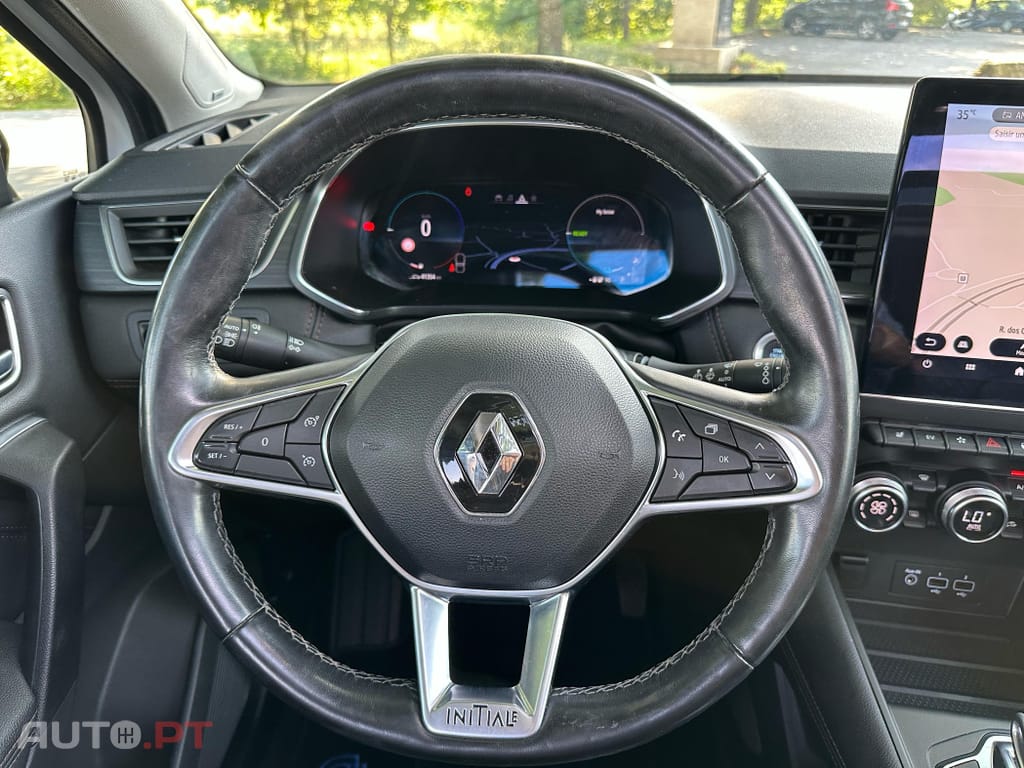 Renault Captur 1.6 E-Tech Plug-In Initiale Paris