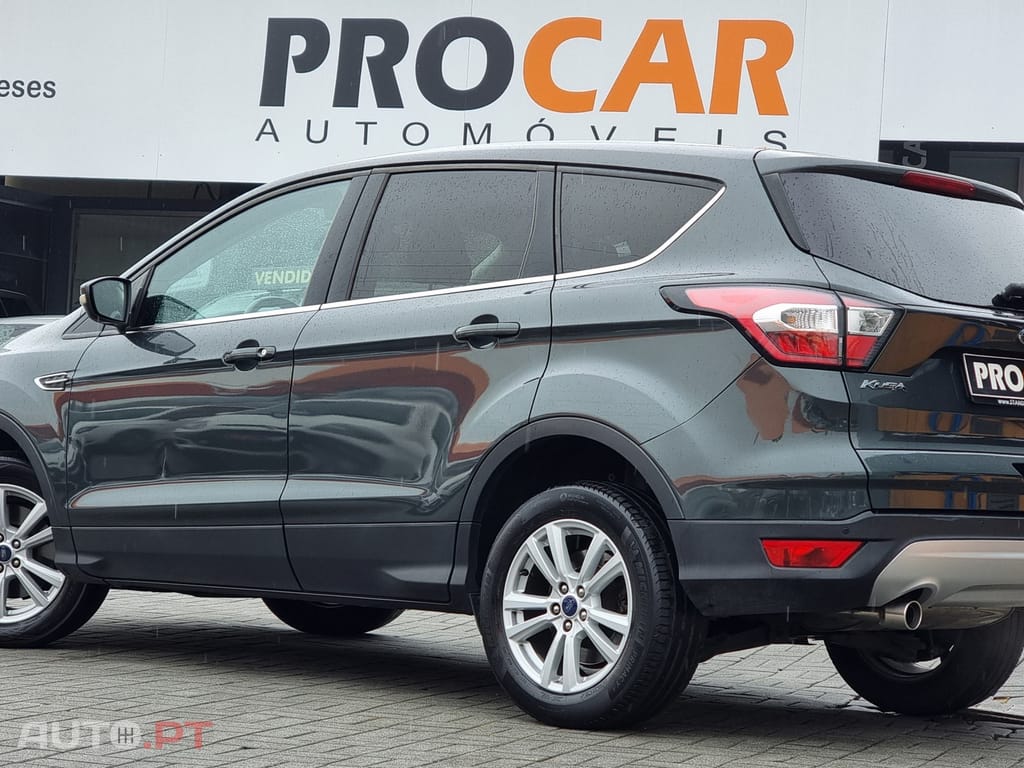 Ford Kuga 1.5 TDCi Titanium
