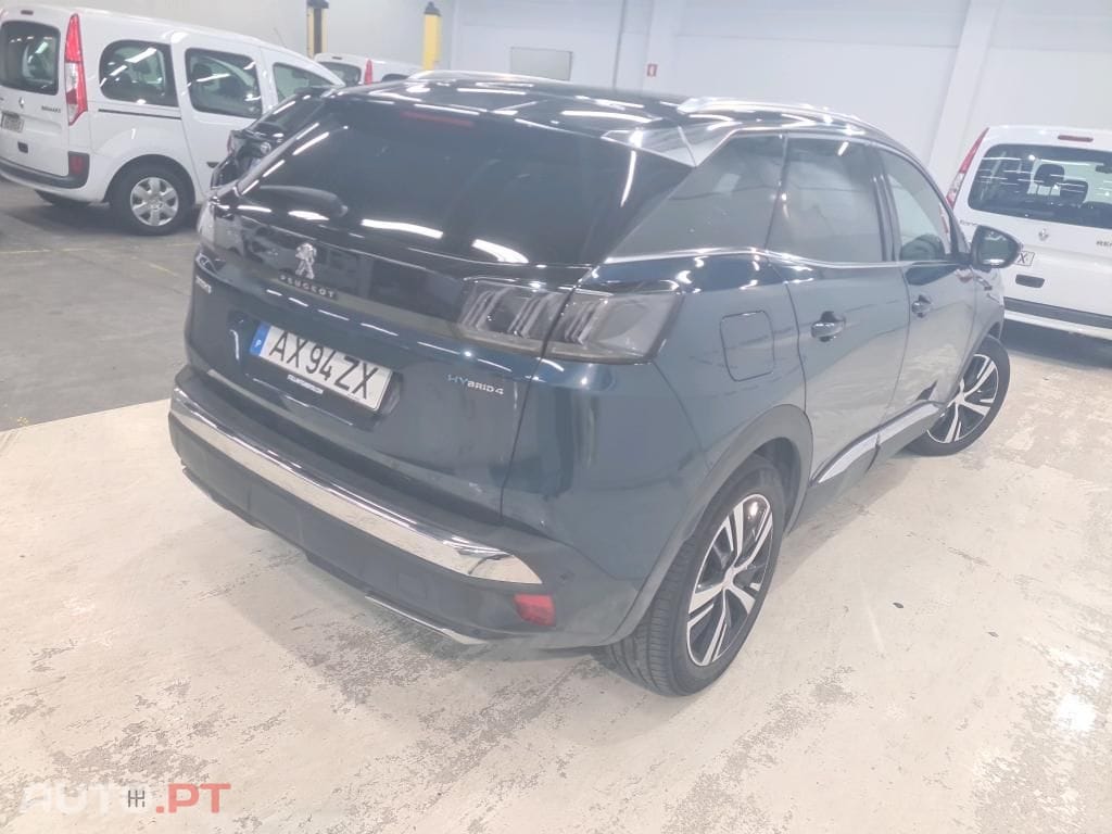 Peugeot 3008 1.6 Hybrid4 Allure e-EAT8