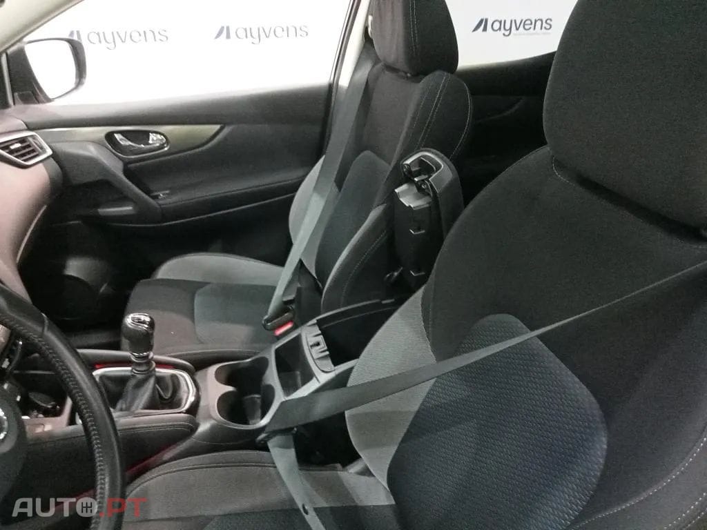 Nissan Qashqai 1.5 dCi N-Connecta