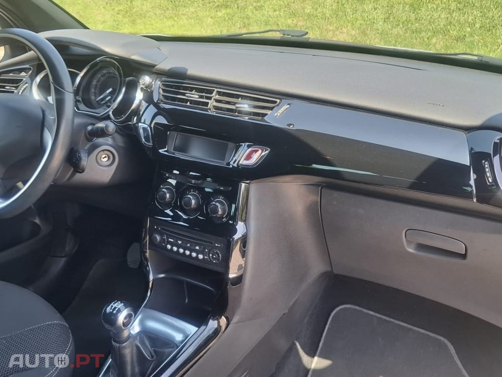 Citroen DS3 1.2 VTi So Chic