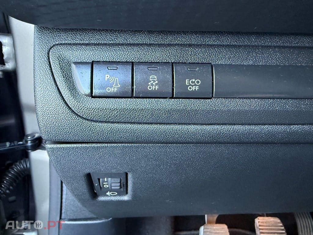 Peugeot 2008 1.2 PureTech Allure