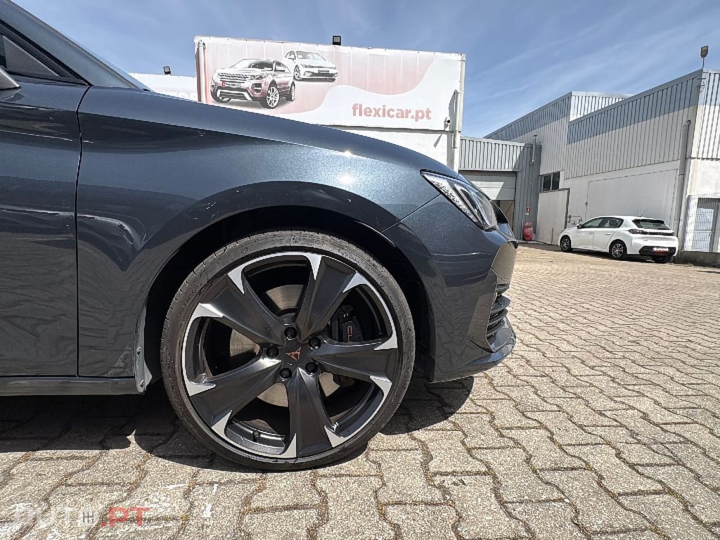 Cupra Leon 1.4 e-Hybrid VZ DSG