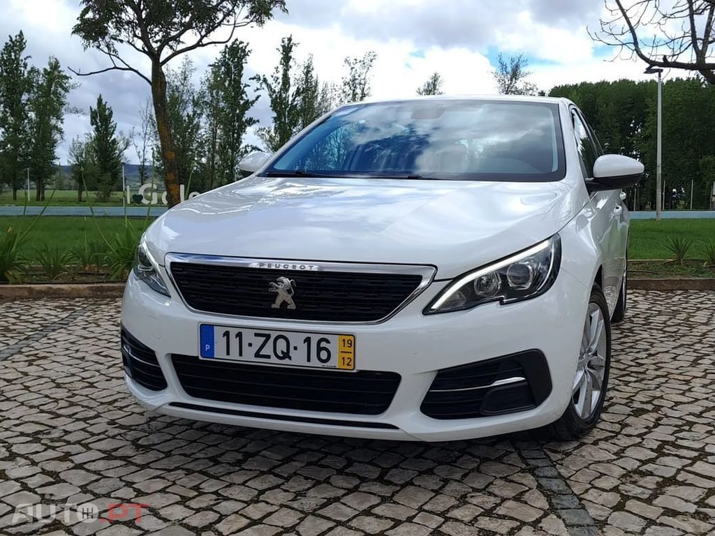 Peugeot 308 1.5 BlueHDi Business Line