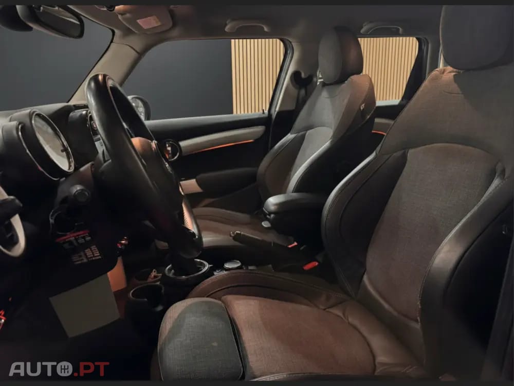 MINI Cooper Cooper Aut. Seven Chili