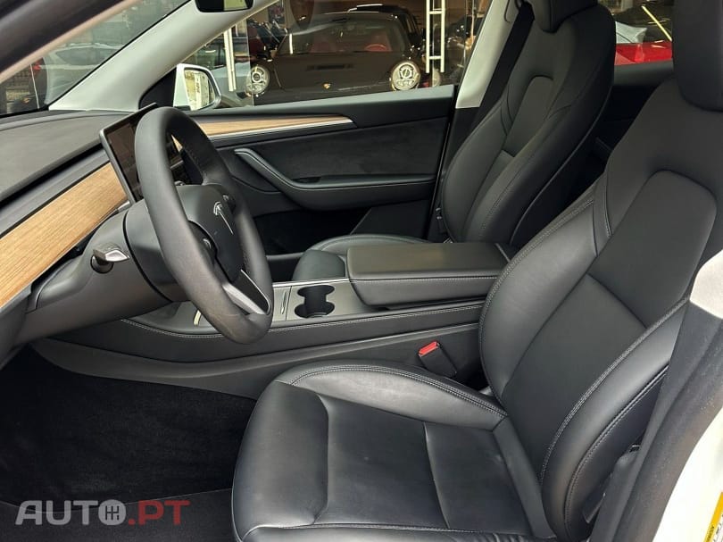 Tesla Model Y Long Range Tração Integral