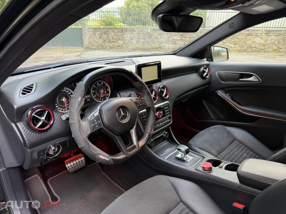Mercedes-Benz A 45 AMG 4Matic Speedshift 7G-DCT Edition 1