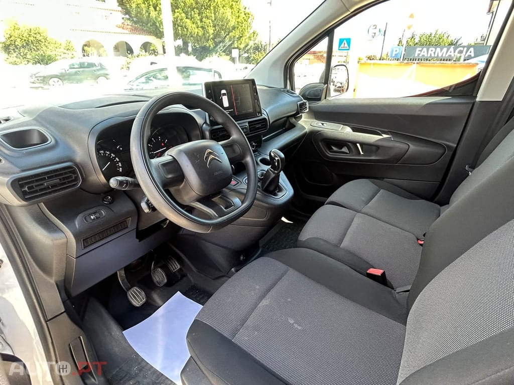 Citroen Berlingo 1.5 BlueHDI XL Feel-3Lug-Cx Fibrada