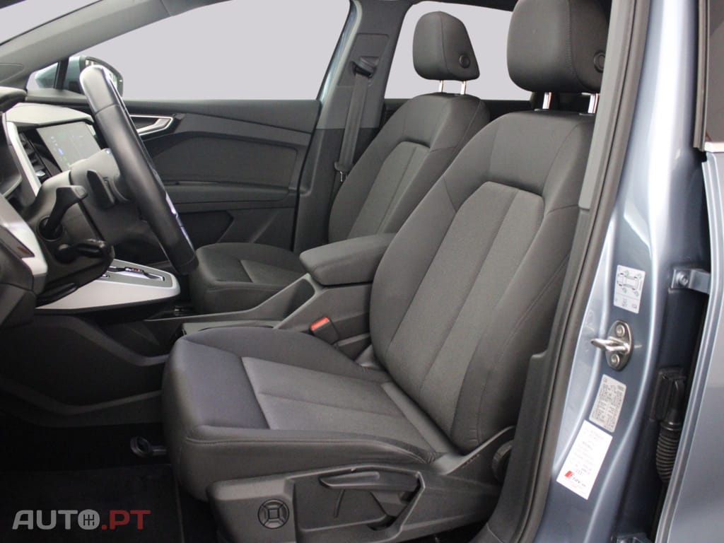 Audi Q4 E-Tron 50 QUATTRO S-LINE EDITION