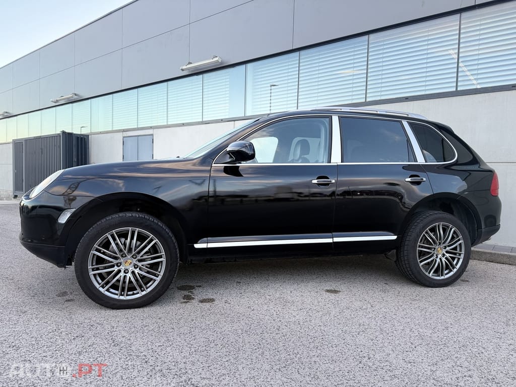 Porsche Cayenne outro