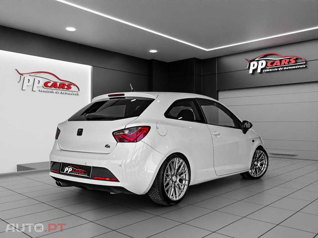 SEAT Ibiza 1.2 TSI FR — fotografia 5