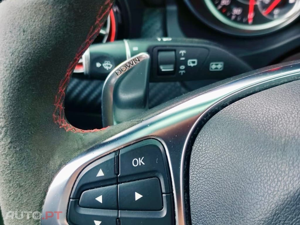 Mercedes-Benz A 45 AMG AMG 4Matic Speedshift 7G-DCT