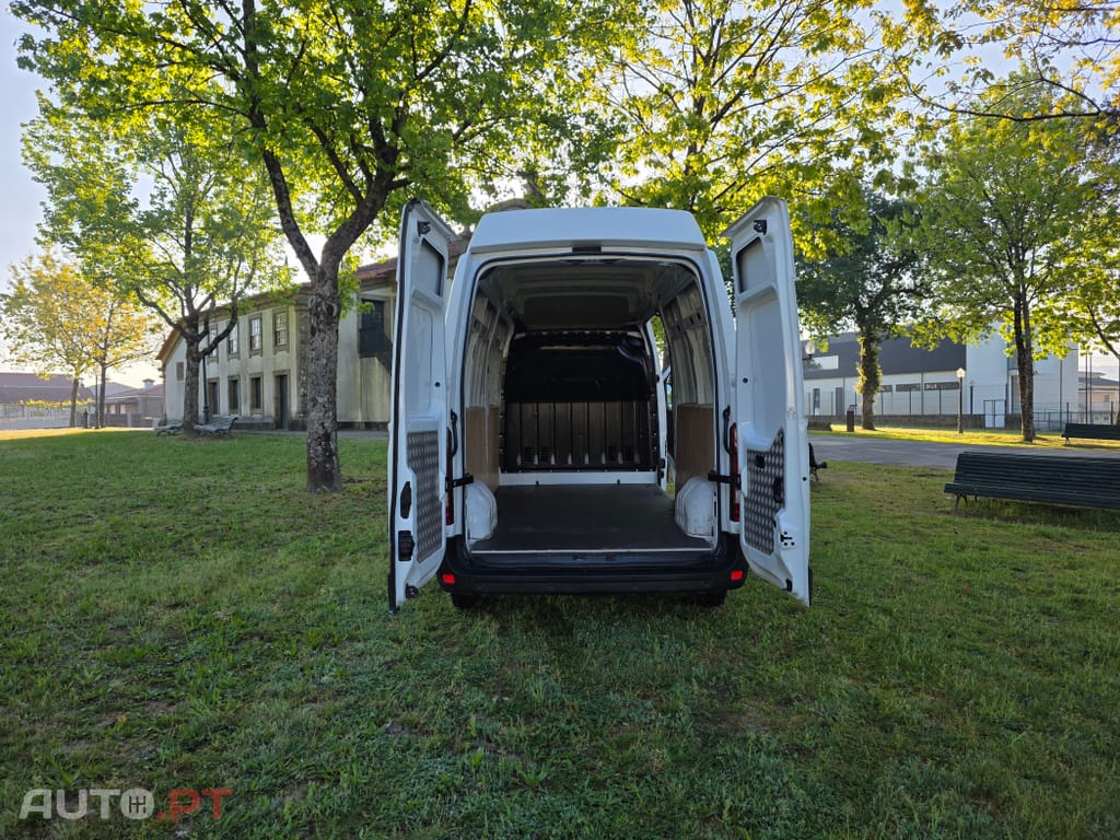 Renault Master 2.3 dCi L3H3 3.5T