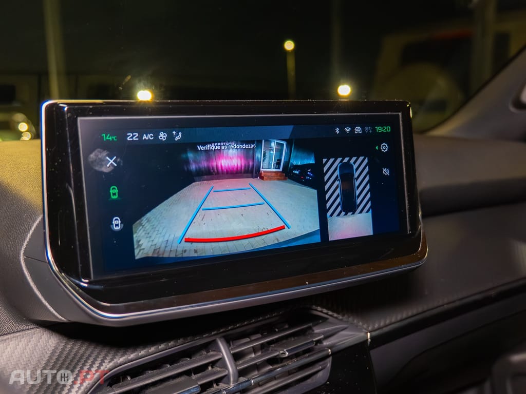 Peugeot 2008 1.2 PureTech Active Pack