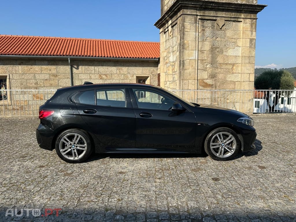 BMW 116 d Pack Desportivo M